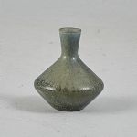 9373 Minature vase